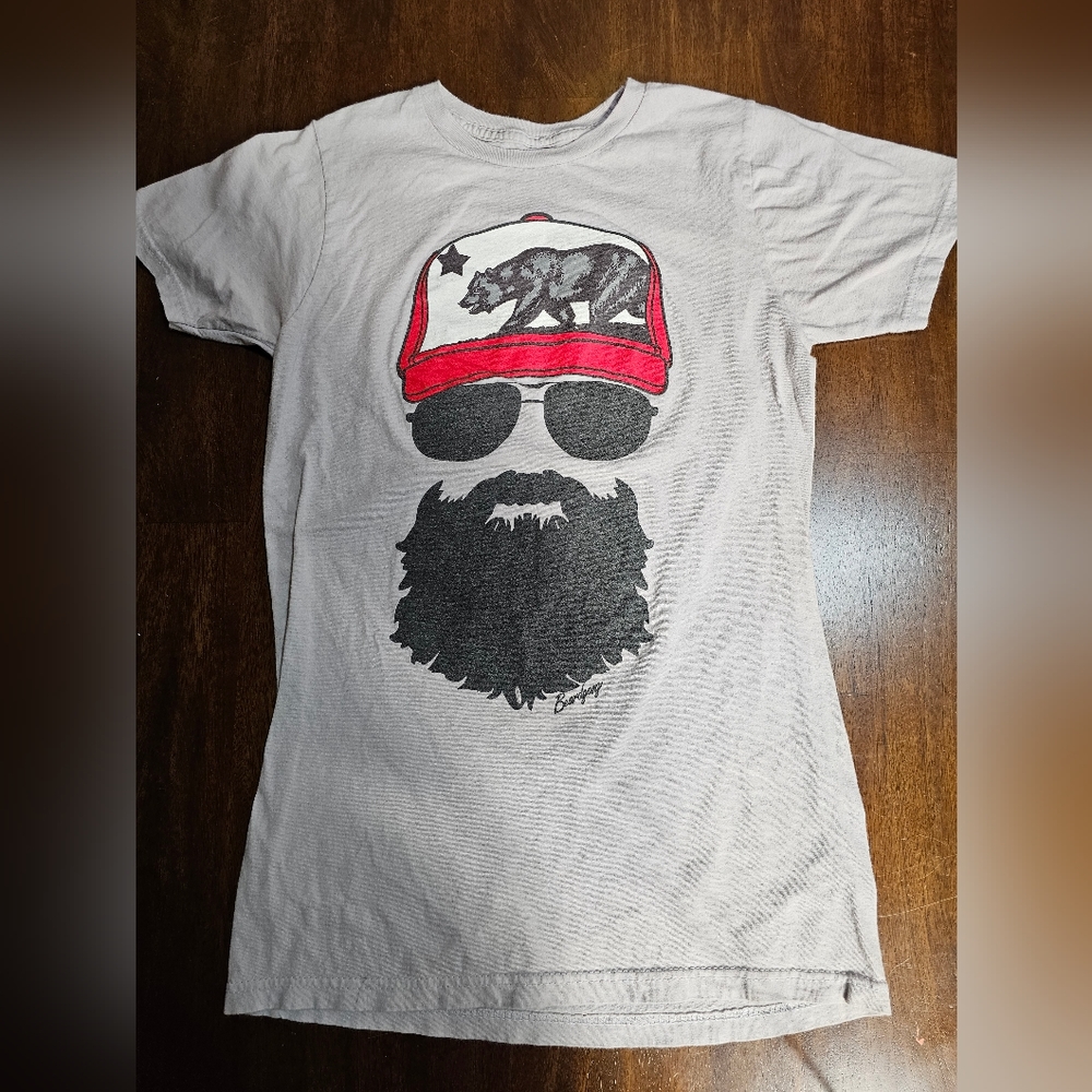 Printed Tshirt With Fun Beardly Decal